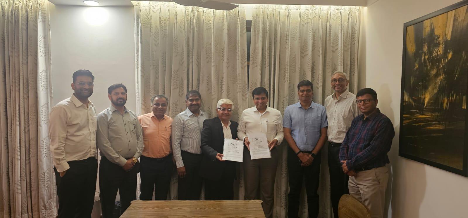 Ampvolts Limited Partners with Cholamandalam Leasing to Establish 17 EV Charging Hubs Across Western India